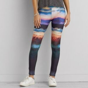 American Eagle Outfitters Large High-Rise Sunset Leggings NWOT